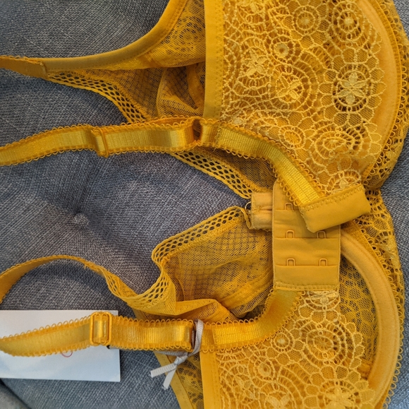 Underwire bra - Picture 2 of 3